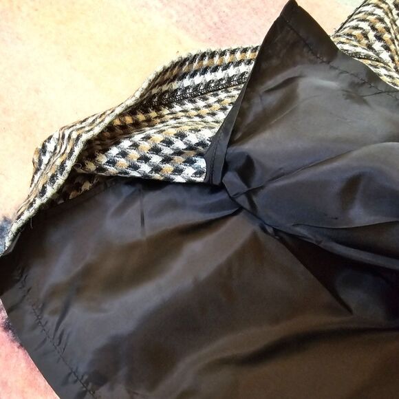 🔥$5/$25 Talbots Pleated Schoolgirl style Skirt - Picture 7 of 11